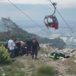 Rescatan 174 personas en Turquía tras un accidente de teleférico que dejó un muerto